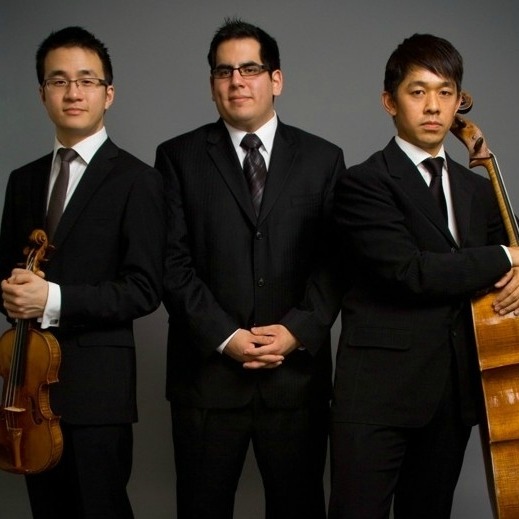 NEW Trio 519x519 The N-E-W Trio, 2008 Fischoff Competition Grand Prize Winner and Gold Medalist, Senior String Division, returned to the area April 8 -12, to present concerts and masterclasses at the University of Notre Dame and Culver Academies. This dynamic ensemble was kept busy with the following schedule: